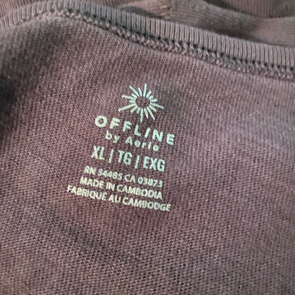 Offline by Aerie dark gray tee - Picture 2 of 2